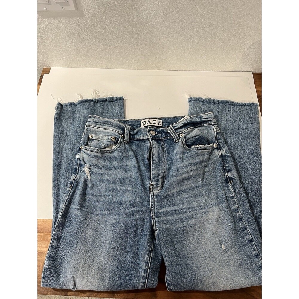 Daze Women's Denim Jeans Size 27, Medium Wash with Distressed Raw Hem